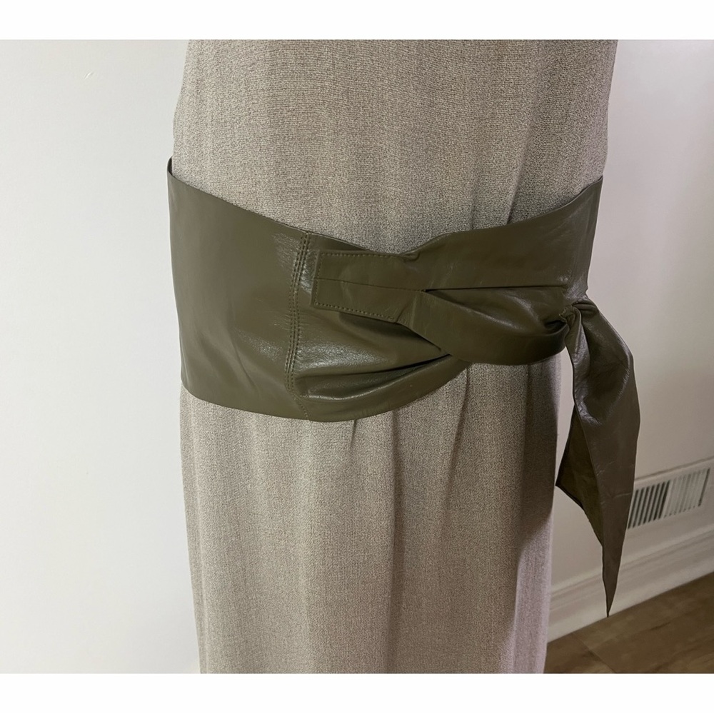 French Vintage 1980s Olive Leather Belt – Wide Draping Hip or Waist - Picture 10 of 16